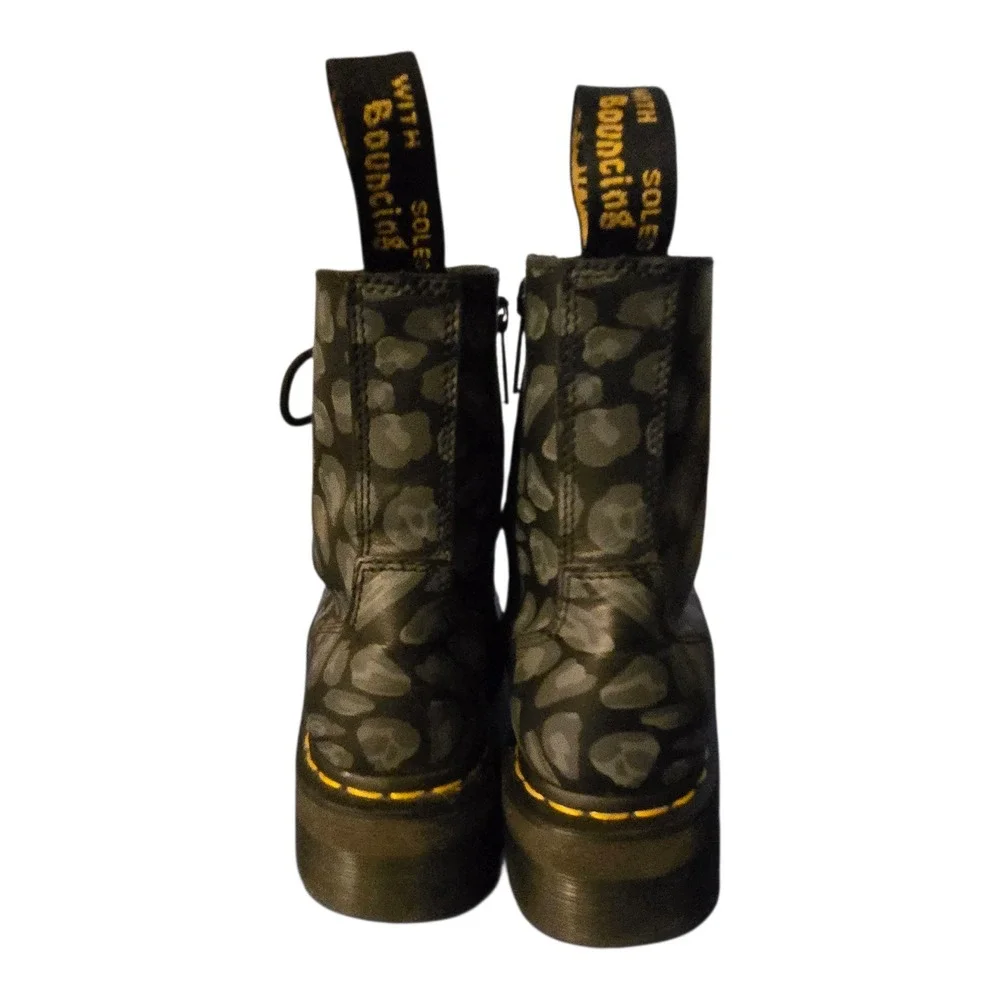🖤 Dr. Martens Jadon Leopard Platform Boots Size 7 Oil Resistant Chunky Sole‎